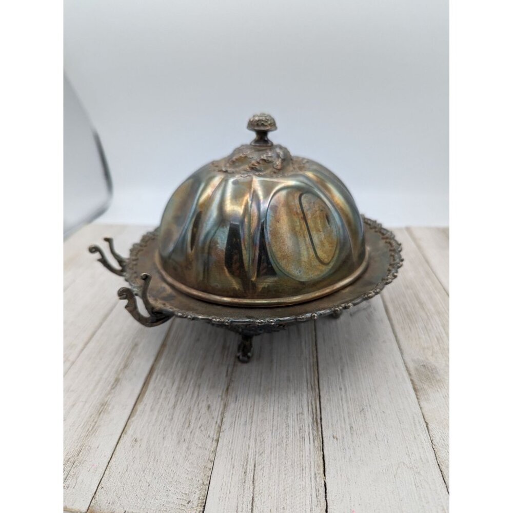 1880s Butter Dome Wilcox Silverplate Meriden 5077 Quadruple Cows Maiden Footed